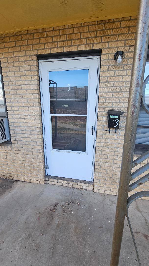 Apartment for rent at 1017 N Main St #3, Hutchinson, KS 67501