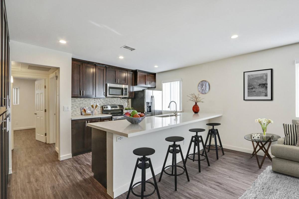 Apartment for rent at 15225 Victory Blvd, Van Nuys, CA 91411