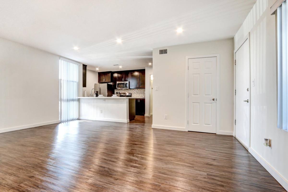 Apartment for rent at 15225 Victory Blvd, Van Nuys, CA 91411