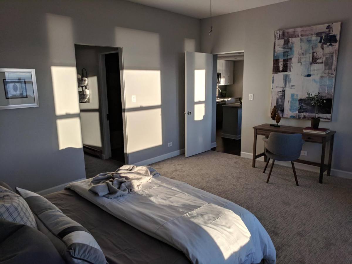 Apartment for rent at 2150 N Lincoln Park W, Chicago, IL 60614