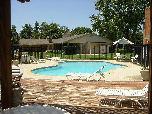 Townhouse for rent at Plantation West, 612 N Booth Calloway Rd, Hurst, TX 76053