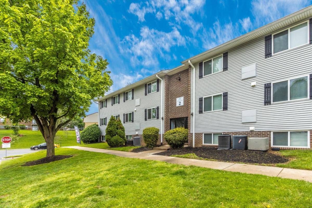 Apartment for rent at Crescent Pointe, 6 Brubar Court, Gwynn Oak, MD 21207
