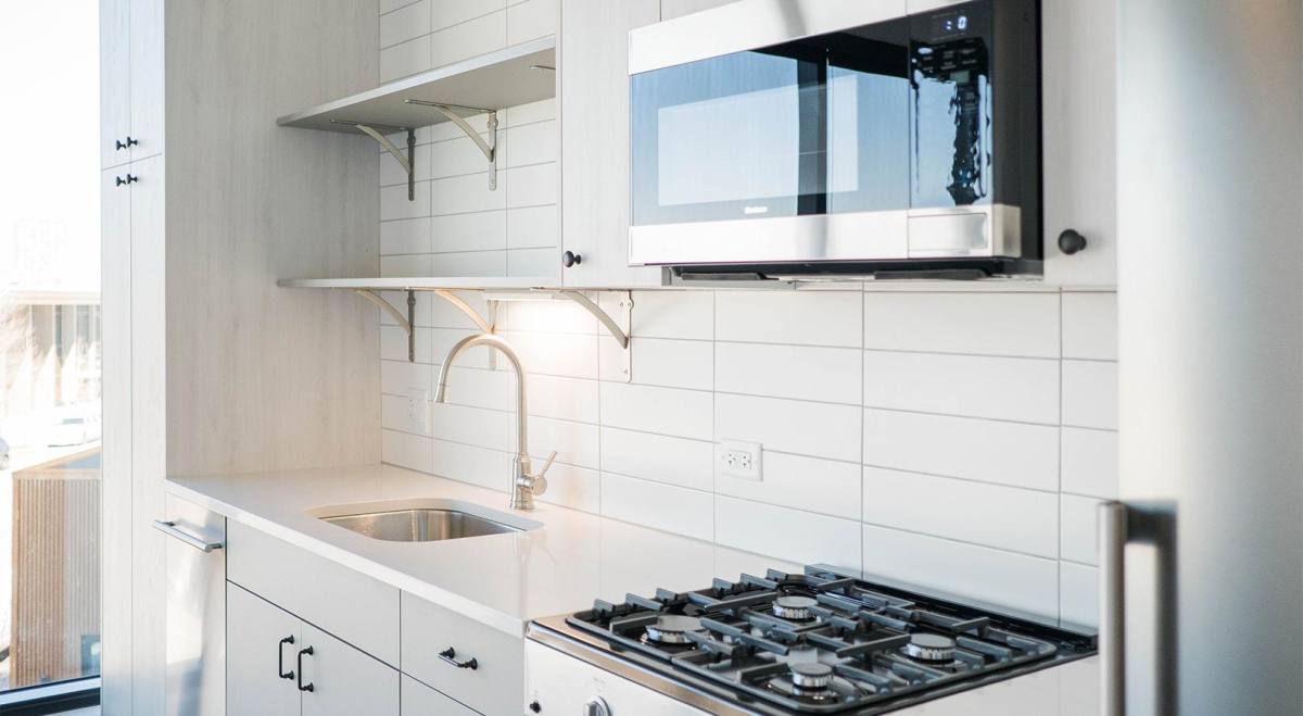 Apartment for rent at 5440 N Sheridan Rd, Chicago, IL 60640
