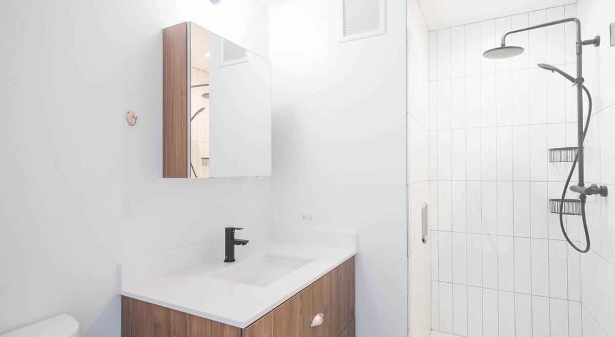 Apartment for rent at 5440 N Sheridan Rd, Chicago, IL 60640