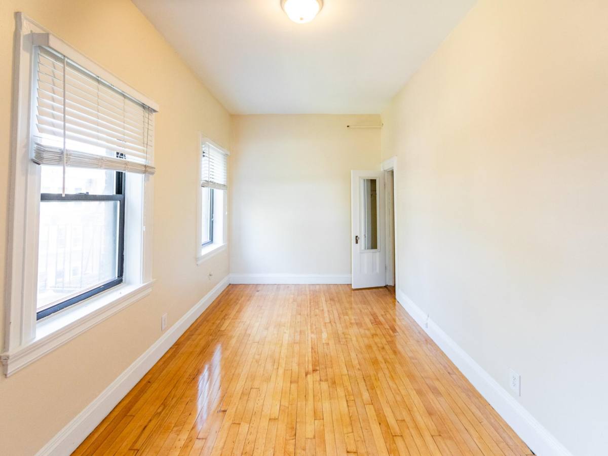 Apartment for rent at 1470 Beacon St, Brookline, MA 02446