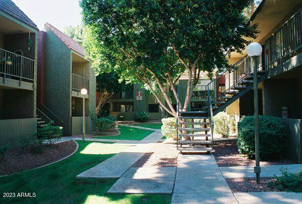 Apartment for rent at 3040 E Shea Blvd, Phoenix, AZ 85028