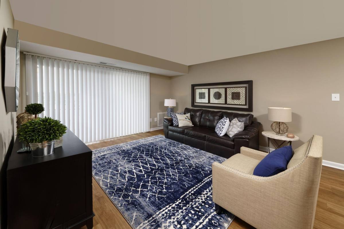 Apartment for rent at 2482 Lake Dr, Waldorf, MD 20601
