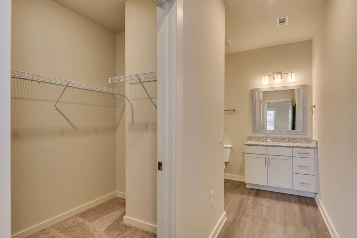 Apartment for rent at 1150 Greene St, Augusta, GA 30901