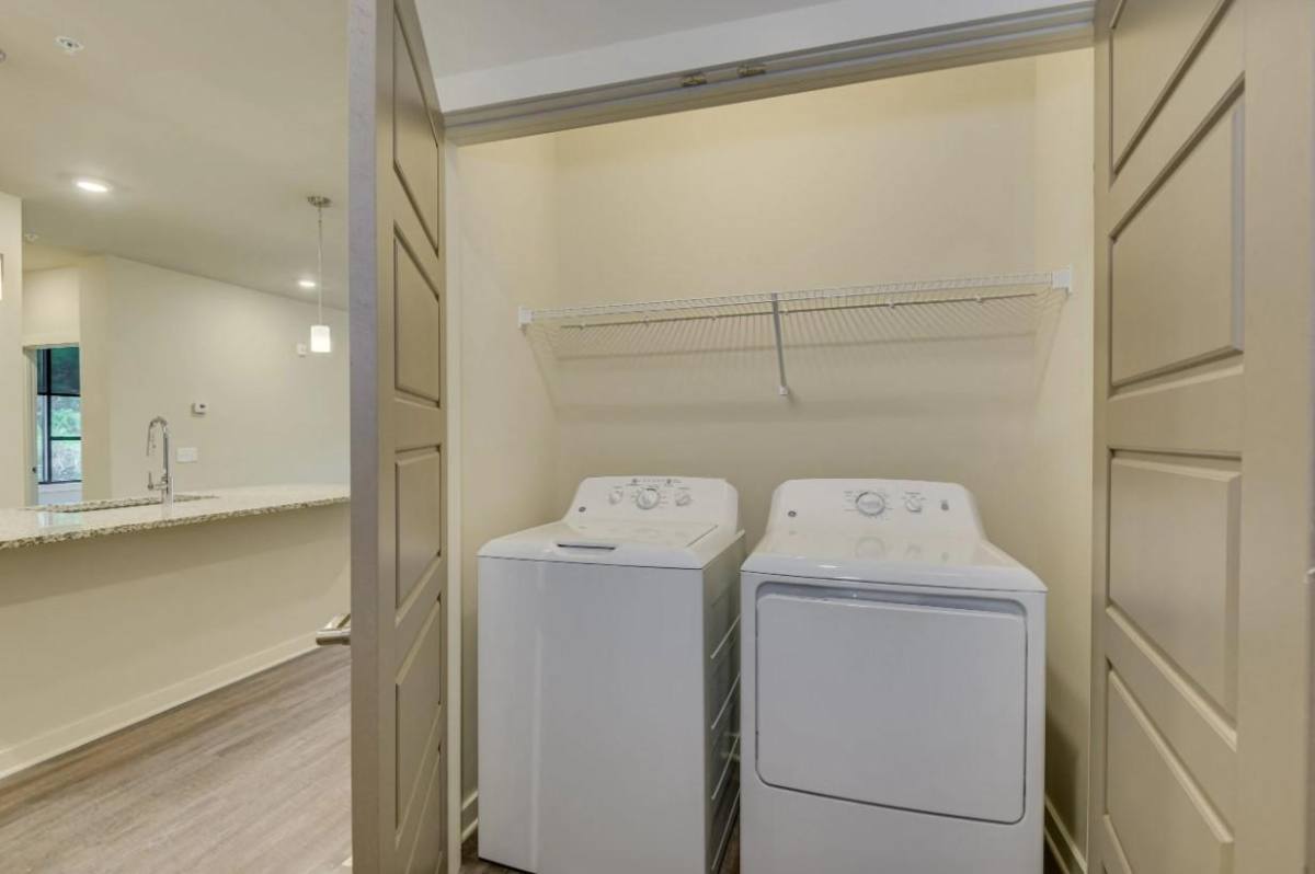 Apartment for rent at 1150 Greene St, Augusta, GA 30901