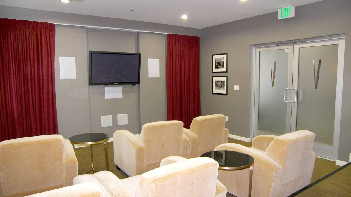 Apartment for rent at The Victor, 10001 Venice Blvd, Los Angeles, CA 90034