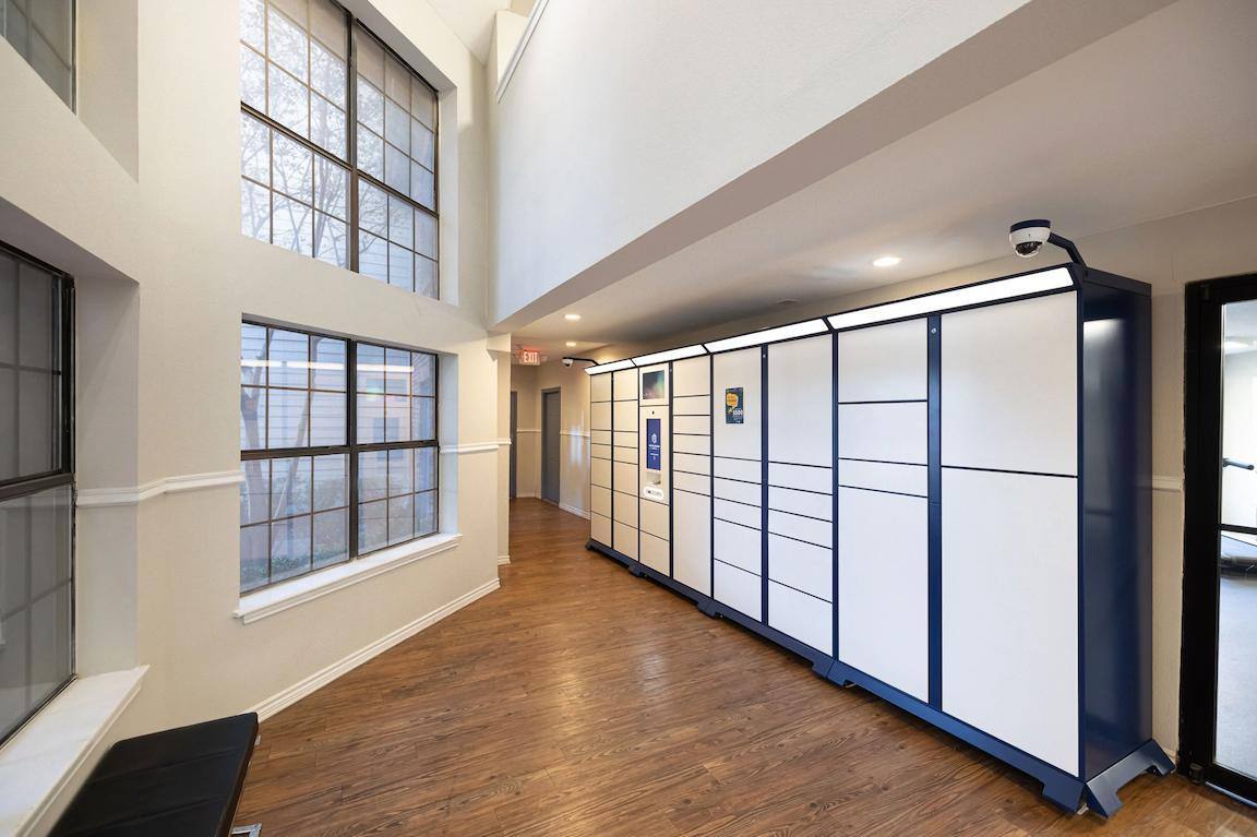 Apartment for rent at Arlington Hills, 3200 S Center St, Arlington, TX 76014