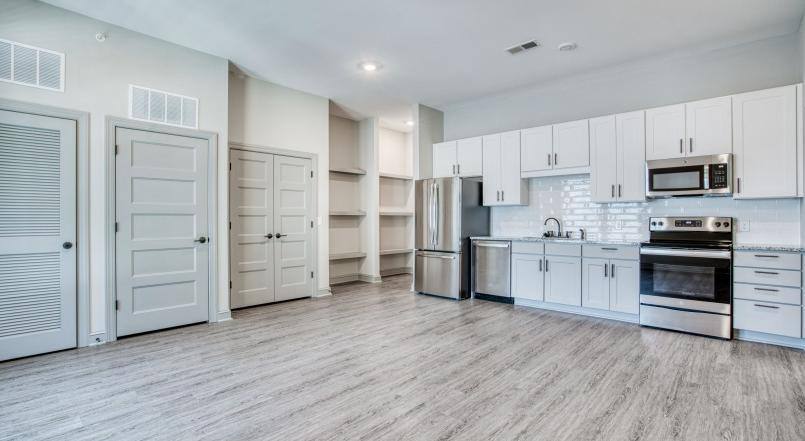 Apartment for rent at 655 E Bay St, Charleston, SC 29403
