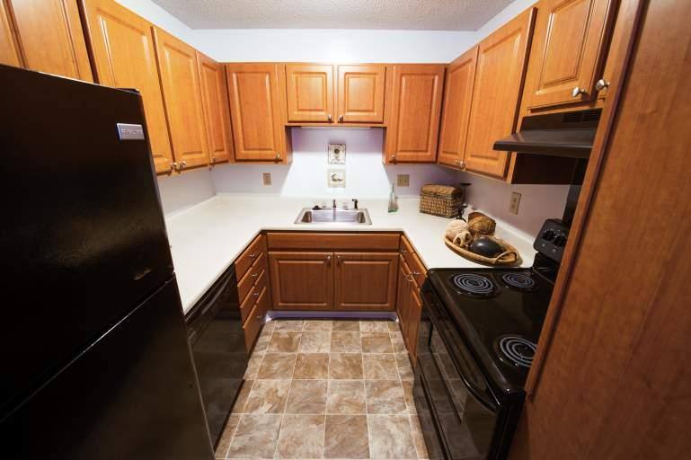 Apartment for rent at Vista Commons, 2728 Commonwealth Ave, Charlotte, NC 28205