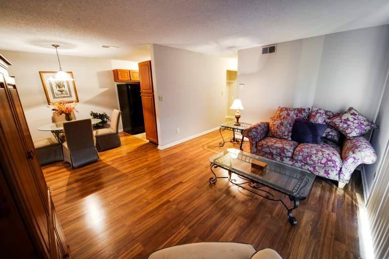 Apartment for rent at Vista Commons, 2728 Commonwealth Ave, Charlotte, NC 28205