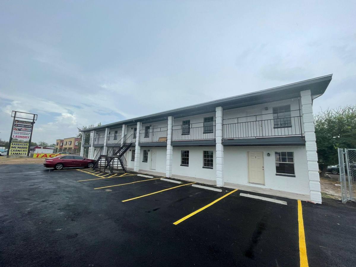 Apartment for rent at Twin Crystals, 913 Athol St, San Juan, TX 78589