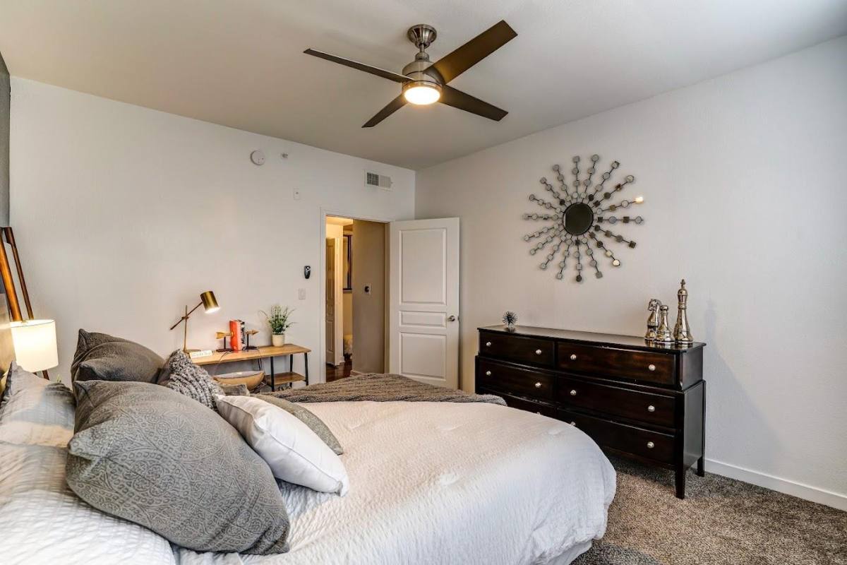 Apartment for rent at Metropolitan at Cityplace, 2802 N Carrol Ave, Dallas, TX 75204