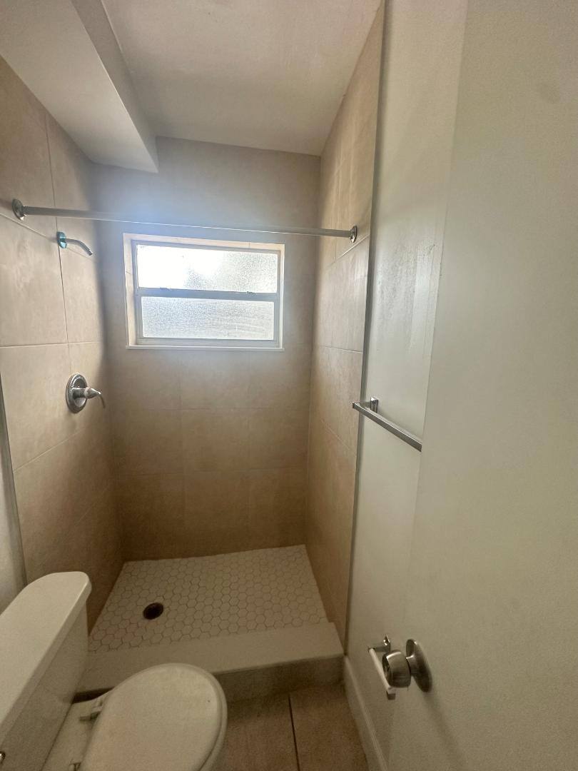 Apartment for rent at 424 NW 15th Terrace #4, Fort Lauderdale, FL 33311