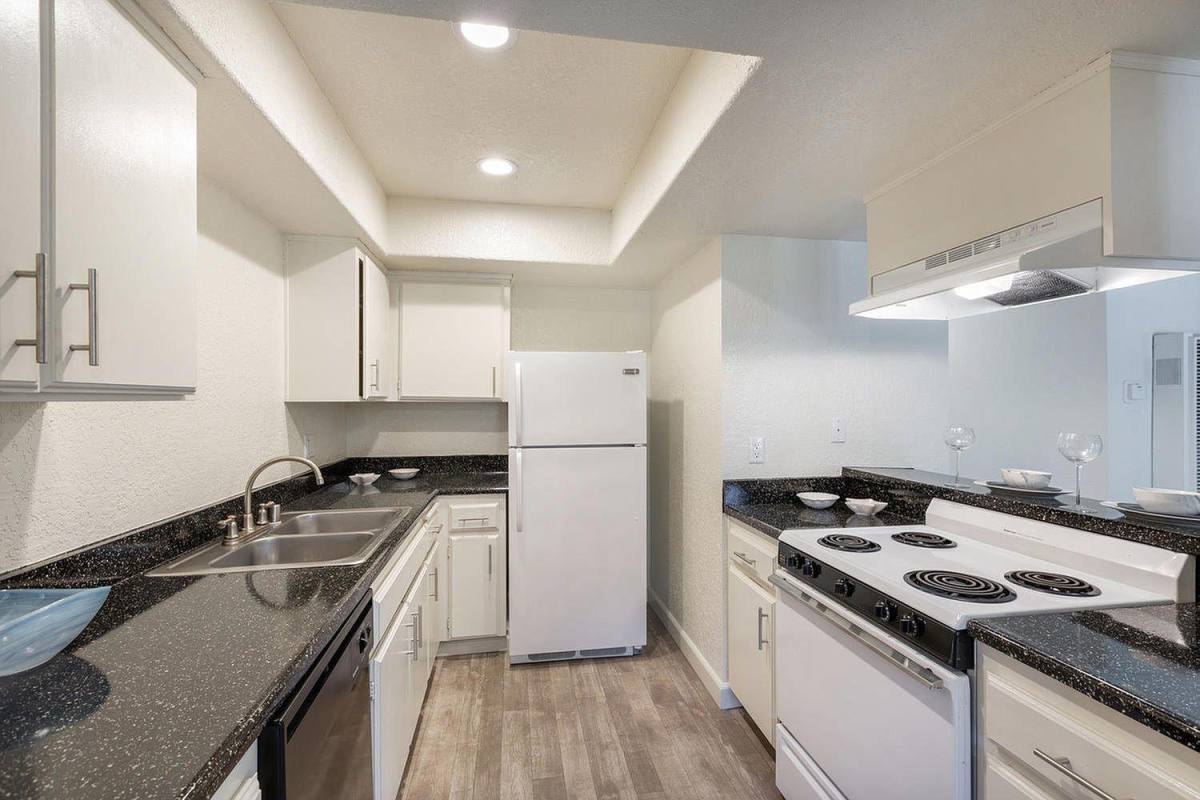 Apartment for rent at Sandcastle Shores Apartment Homes, 315 Walnut Ave, Carlsbad, CA 92008