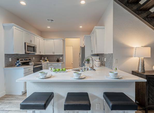 Apartment for rent at Grove on Glendale, 917 W Glendale Ave, Phoenix, AZ 85021