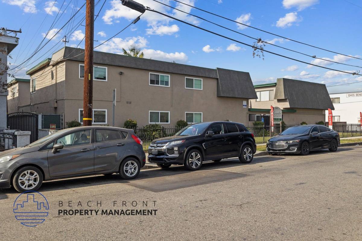 Apartment for rent at Saturn, 12417 Benedict Ave, Downey, CA 90242
