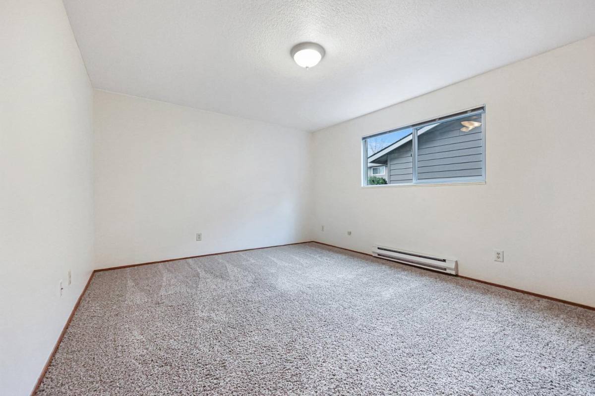 Apartment for rent at 17726 SE Division St, Portland, OR 97236