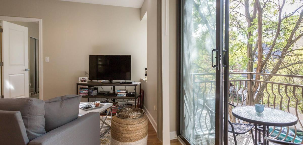 Apartment for rent at 4759 N Maplewood Ave, Chicago, IL 60625