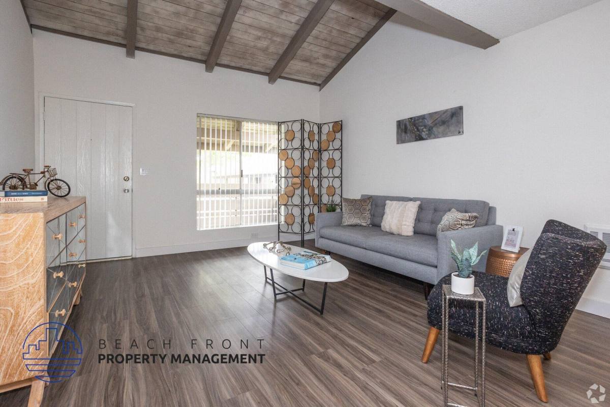 Apartment for rent at Wm, 15400 Belgrade St, Westminster, CA 92683