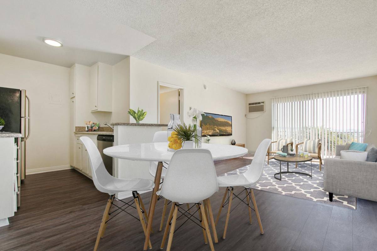 Apartment for rent at Casa De Vida Apartment Homes, 3230 Overland Ave, Los Angeles, CA 90034