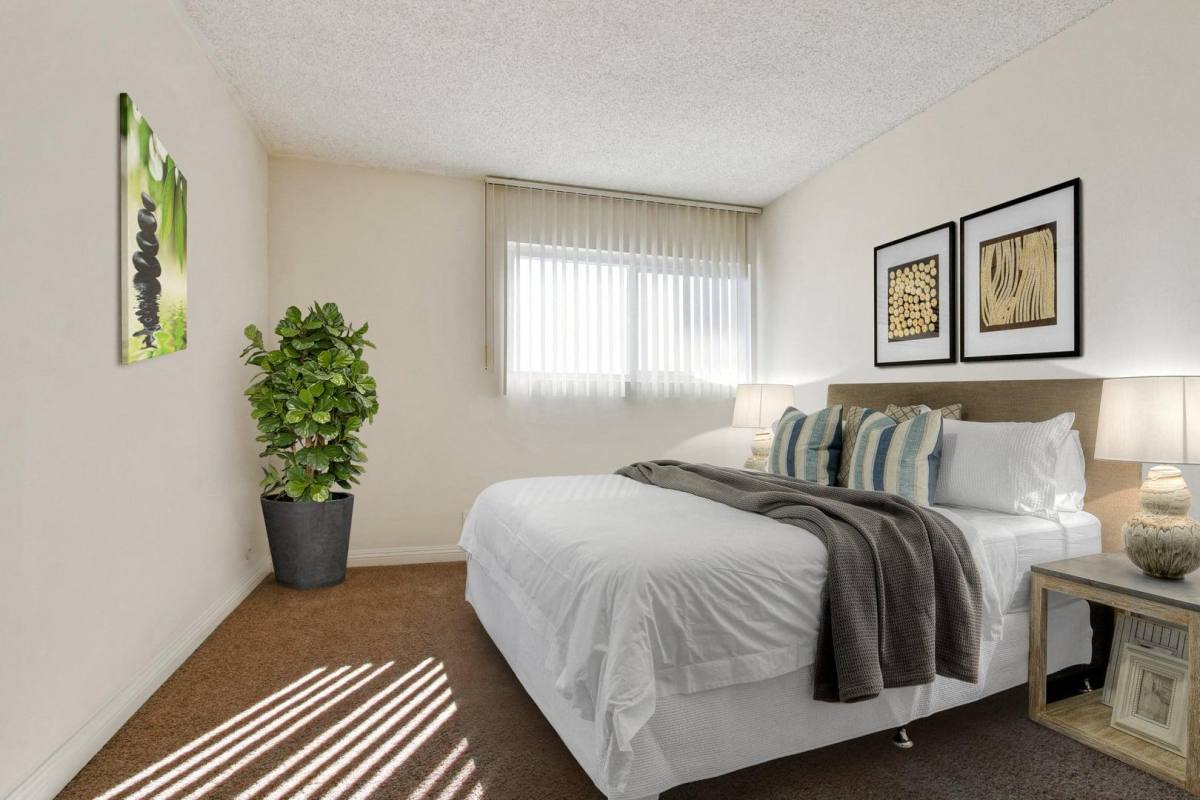 Apartment for rent at Casa De Vida Apartment Homes, 3230 Overland Ave, Los Angeles, CA 90034
