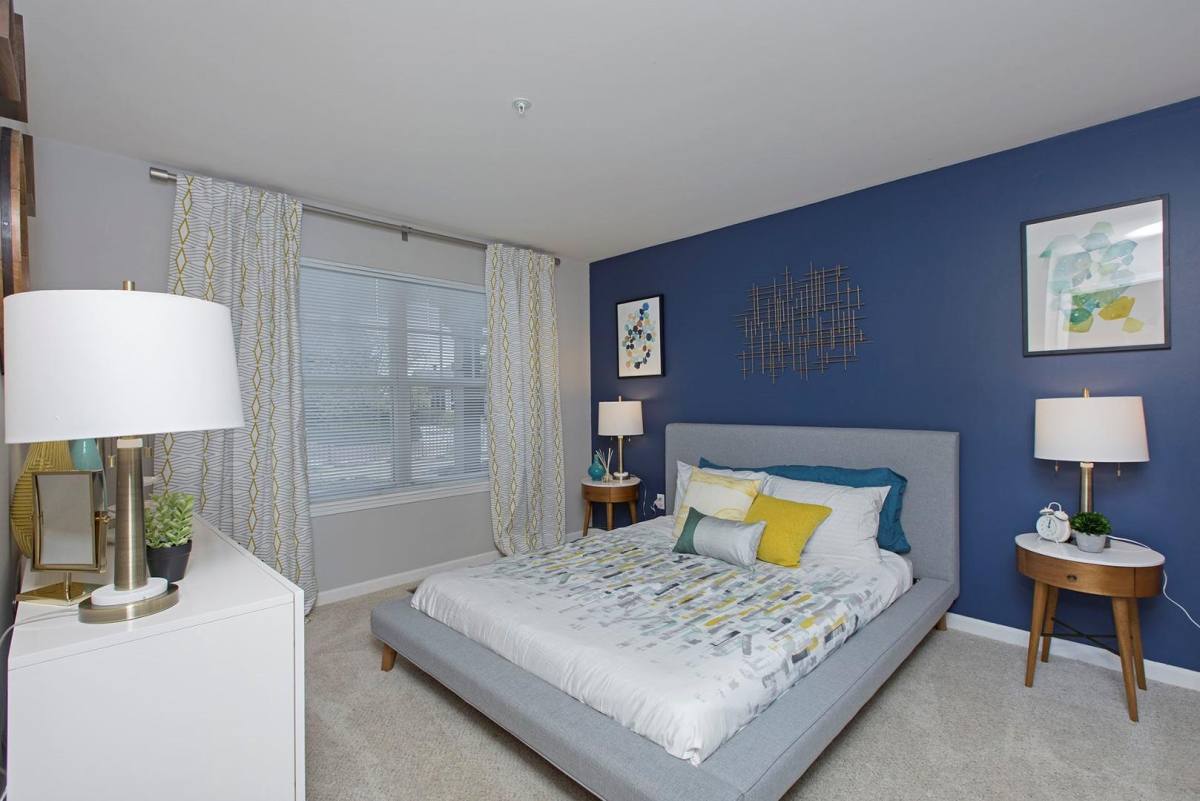 Apartment for rent at 50 Canterfield Parkway W, Dundee, IL 60118