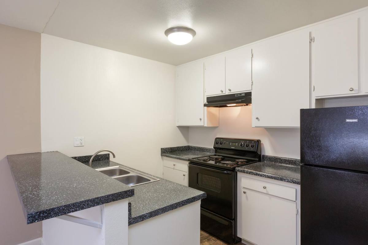 Apartment for rent at Sandrock Place Apartment Homes, 3443 Sandrock Rd, San Diego, CA 92123