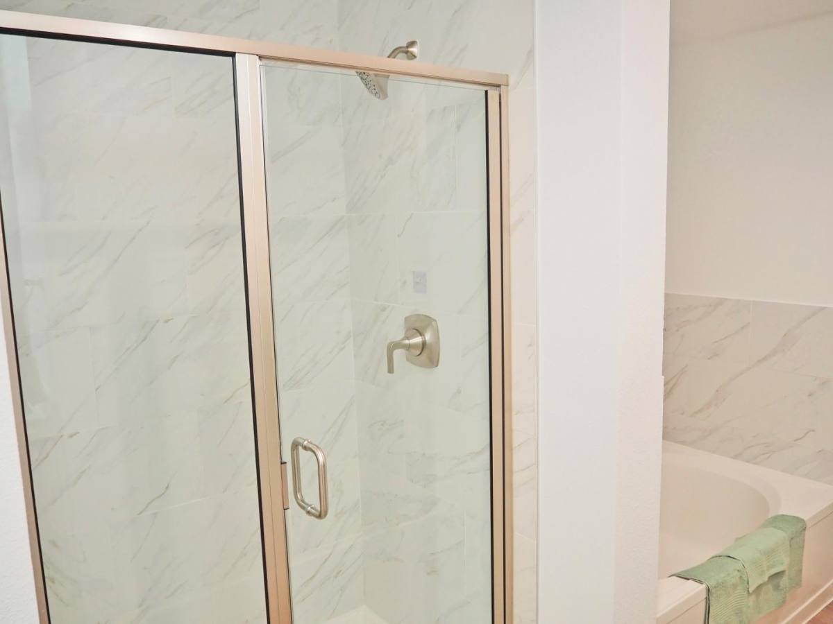 Apartment for rent at Pavilion Townplace, 7700 Greenway Blvd, Dallas, TX 75209