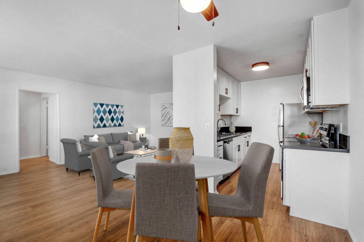 Apartment for rent at 4151 Arch Dr, Studio City, CA 91604