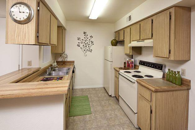 Apartment for rent at Hidden Cove, 2001 W Union Hills Dr, Phoenix, AZ 85027