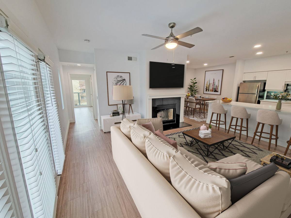 Apartment for rent at Pavilion Townplace, 7700 Greenway Blvd, Dallas, TX 75209