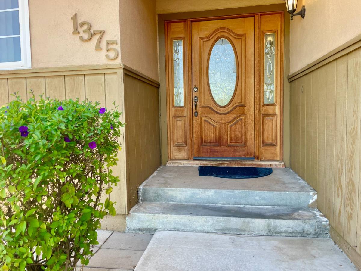 House for rent at 1375 Mitchell Lane, Manteca, CA 95336