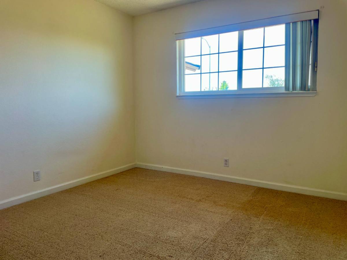 House for rent at 1375 Mitchell Lane, Manteca, CA 95336
