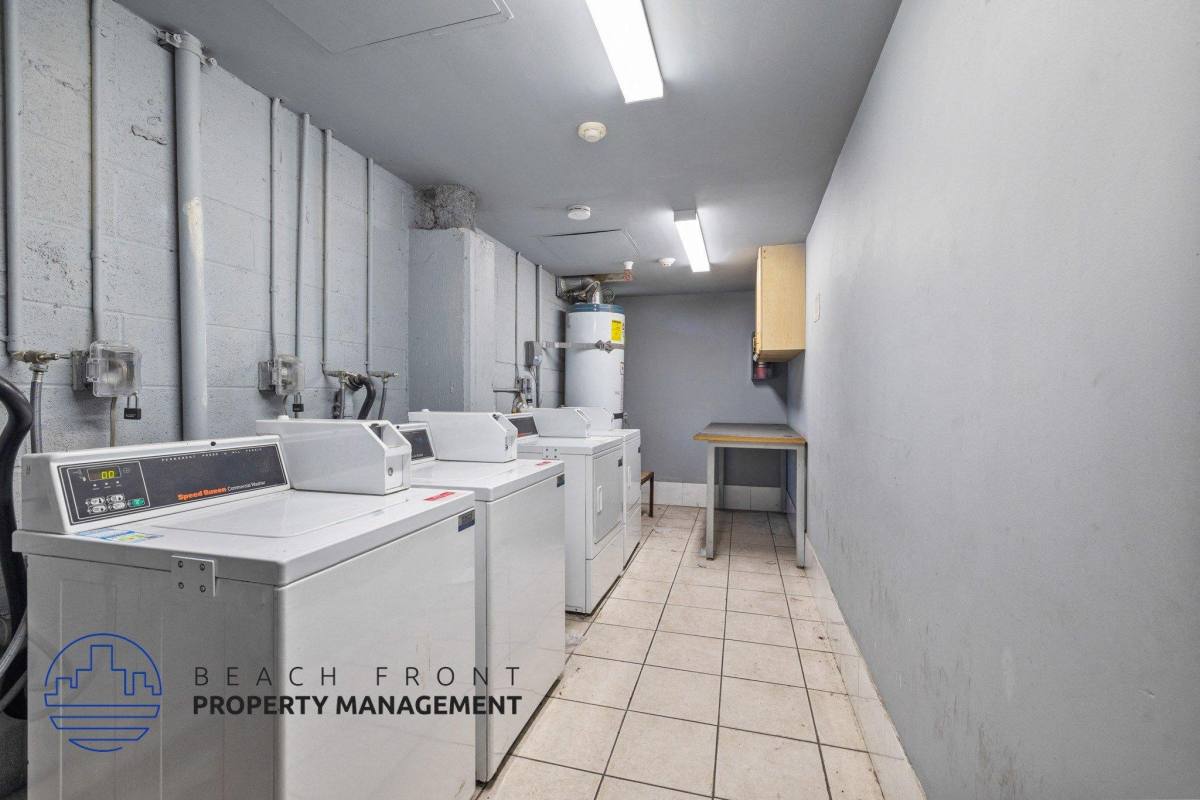 Apartment for rent at 14740 Erwin St, Van Nuys, CA 91411