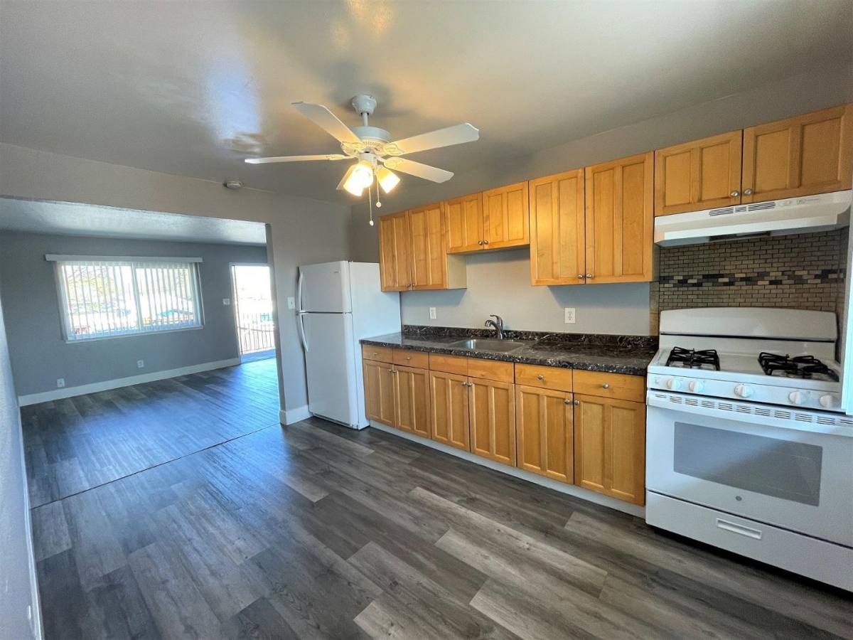 Apartment for rent at 5242 College Oak Dr, Sacramento, CA 95841