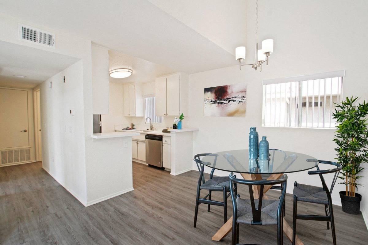 Apartment for rent at Laurel Canyon, 5760 Laurel Canyon, Valley Village, CA 91607