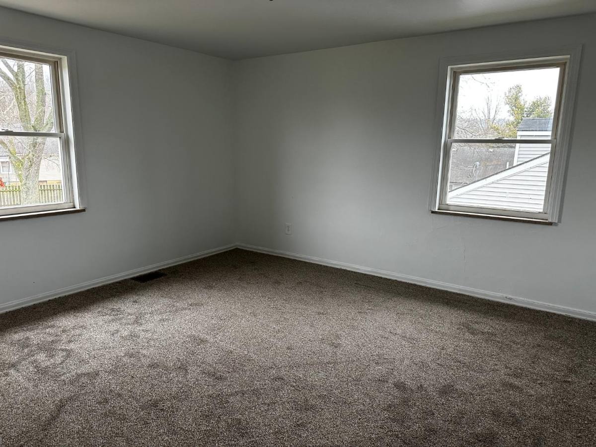 Apartment for rent at 9070 Lew Wallace Dr #9068 Top, Brookville, IN 47012