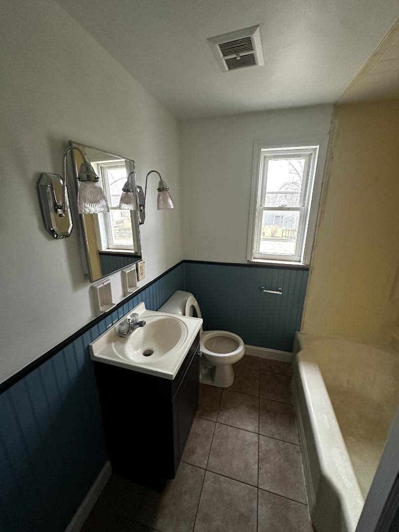 Apartment for rent at 9070 Lew Wallace Dr #9068 Top, Brookville, IN 47012
