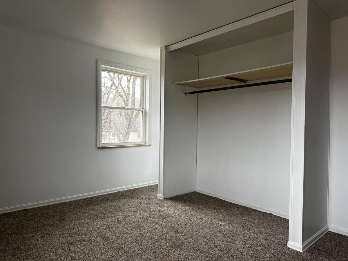 Apartment for rent at 9070 Lew Wallace Dr #9068 Top, Brookville, IN 47012