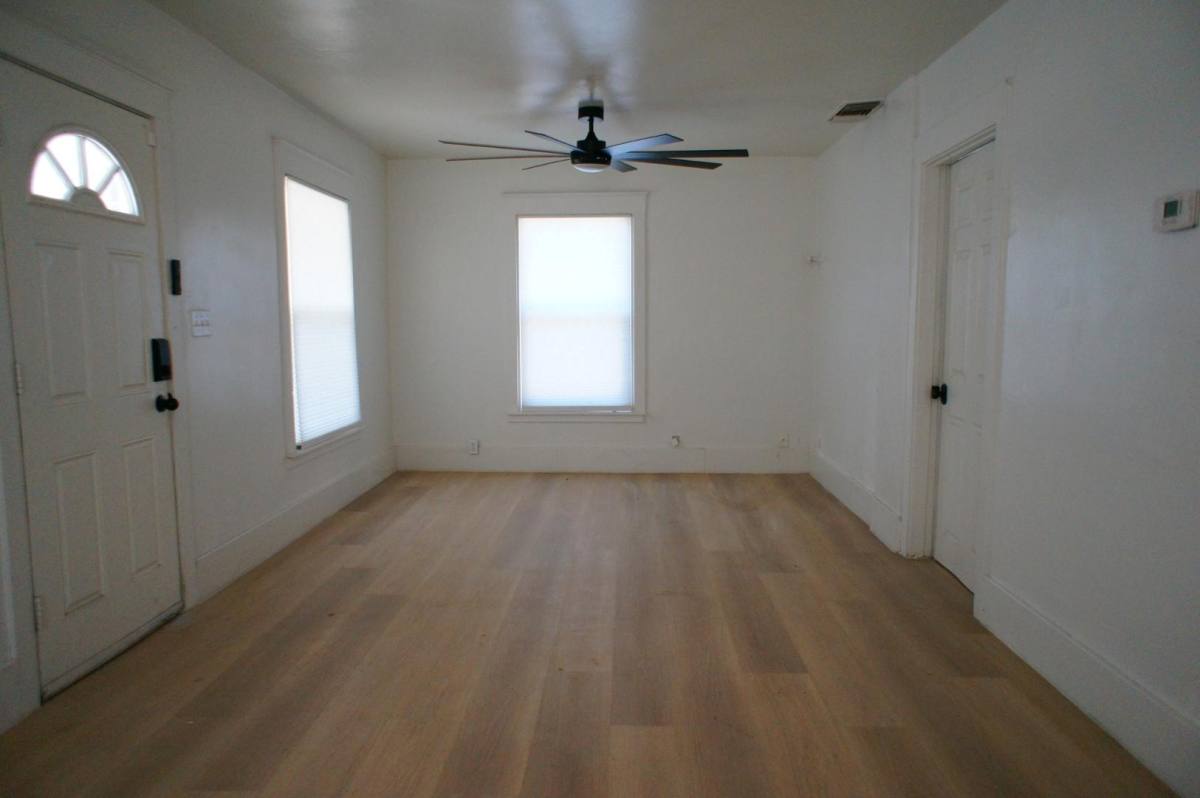 Apartment for rent at 1050 E Fairmount Ave, Phoenix, AZ 85014