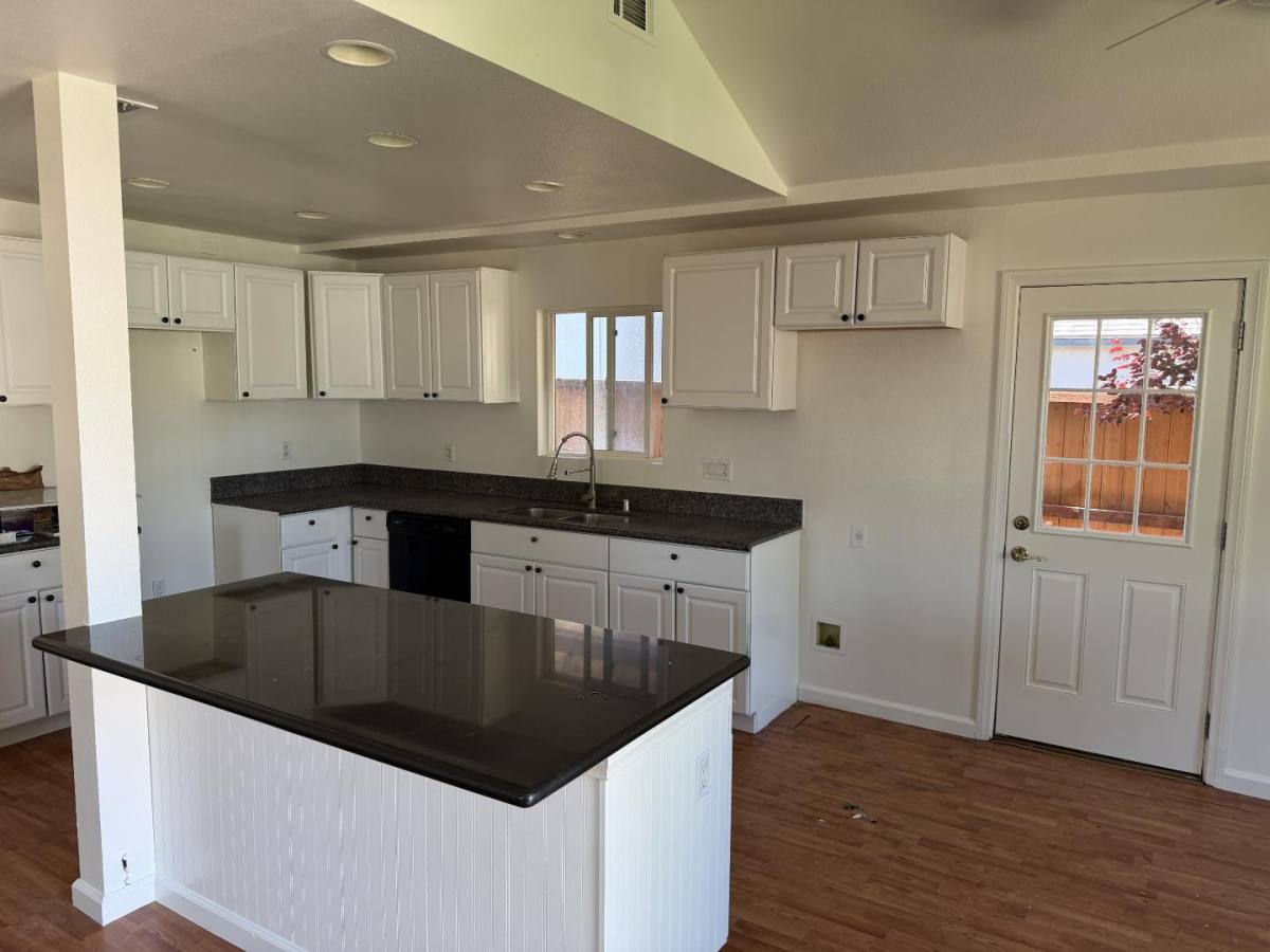 House for rent at 2020 Continental Ave, Costa Mesa, CA 92627