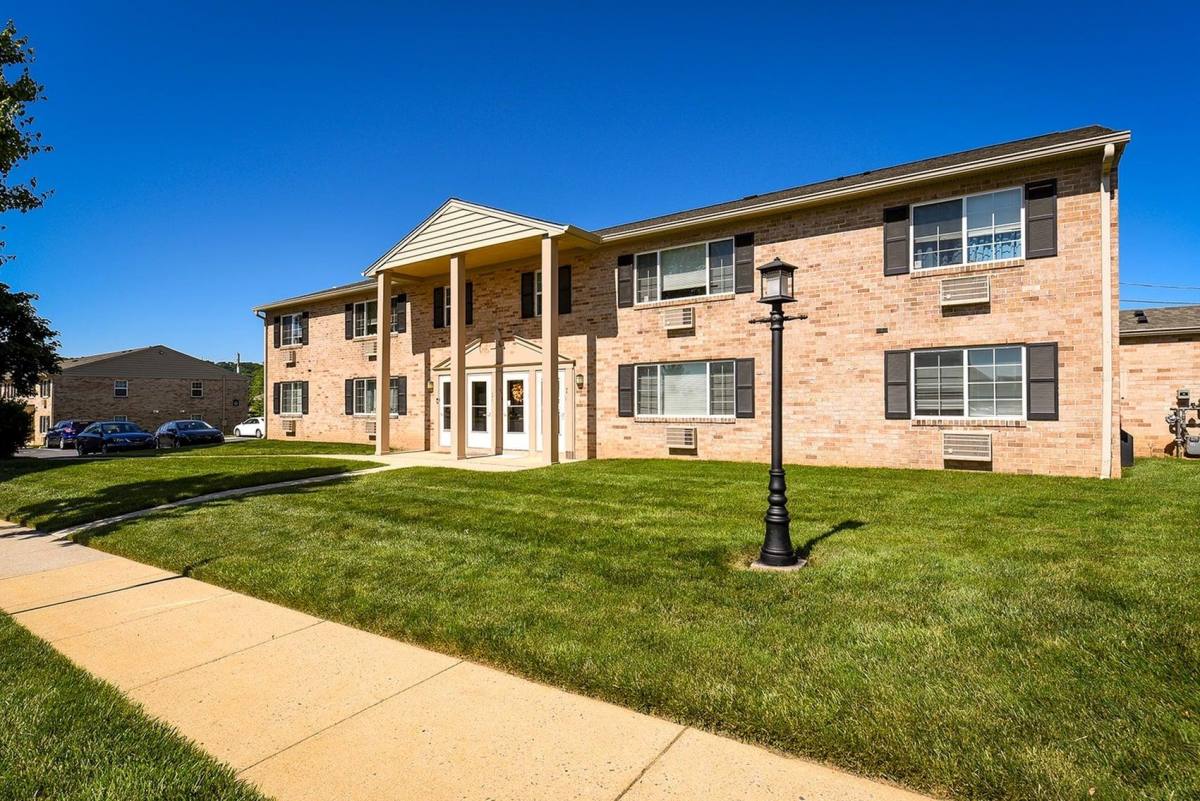 Apartment for rent at Woodland Plaza, 1701 State Hill Rd, Reading, PA 19610