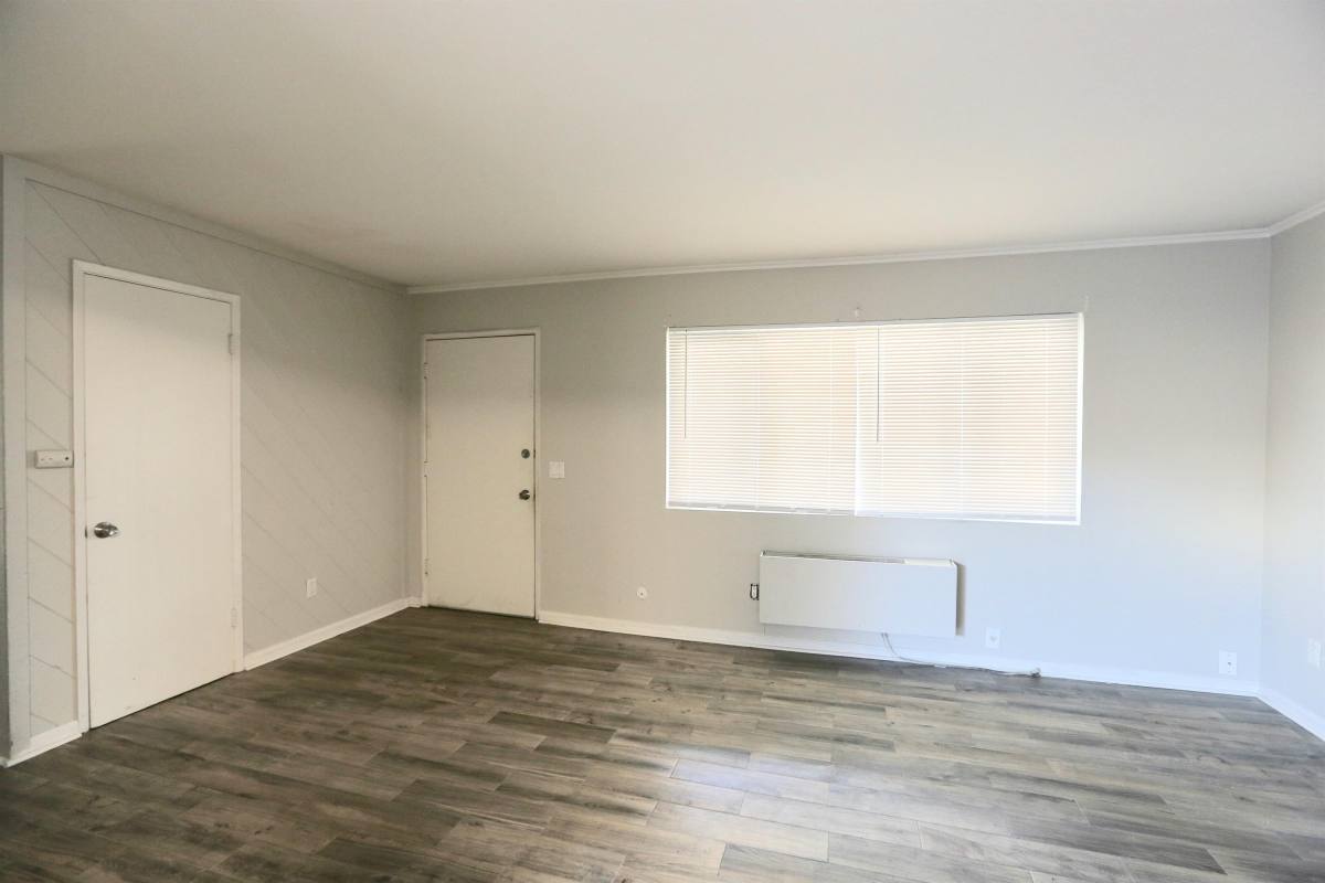 House for rent at 1169 N Escondido Blvd, Escondido, CA 92026