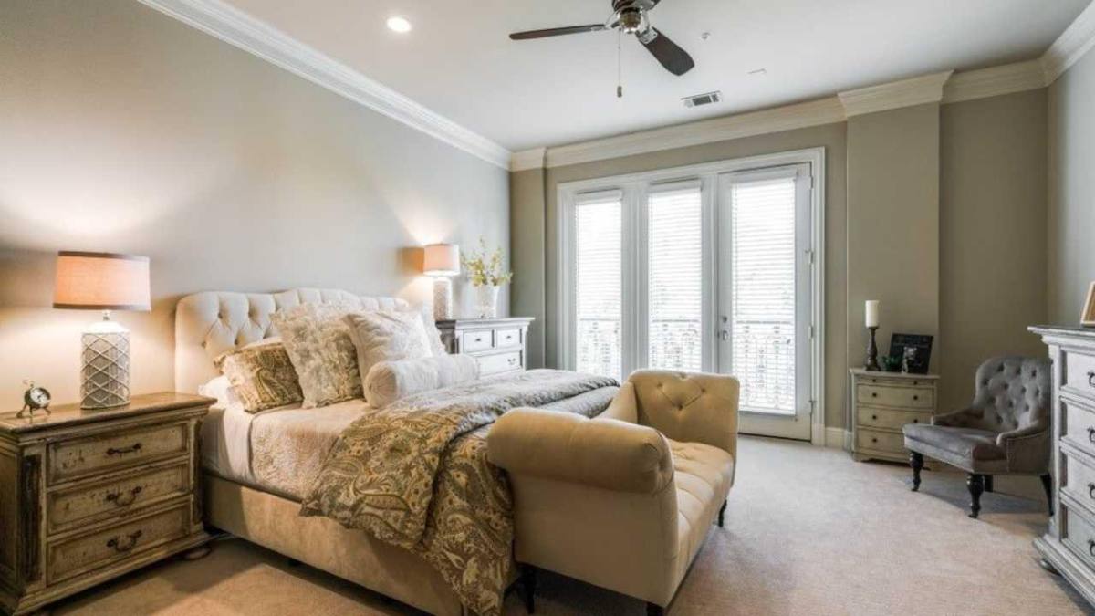 Apartment for rent at Drexel Park Hollow, 6535 Bandera Avenue, 1E, Dallas, TX 75225