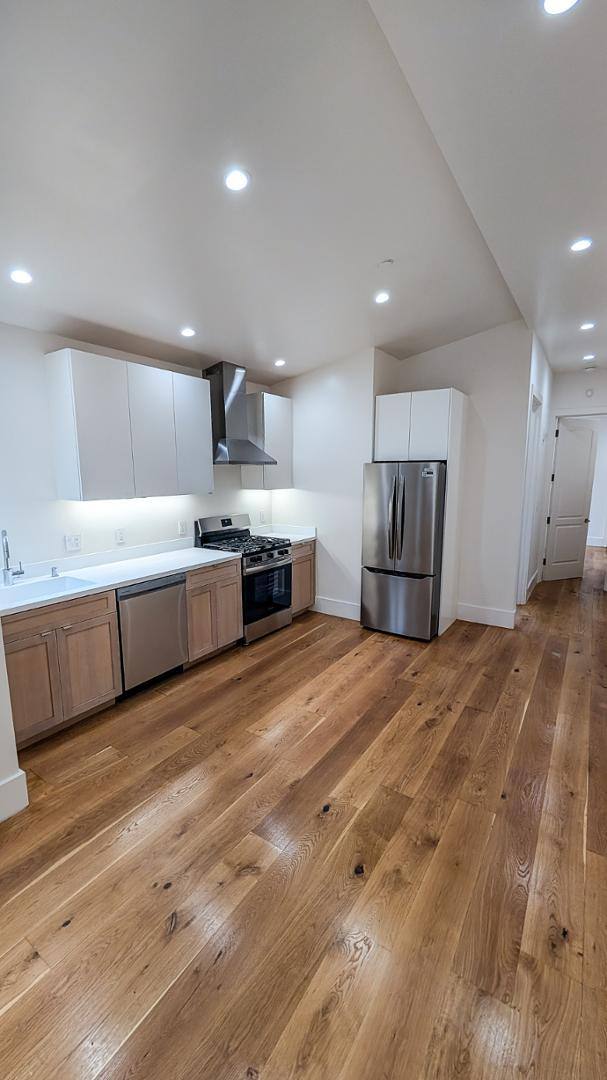 House for rent at 615 Minna St, San Francisco, CA 94103