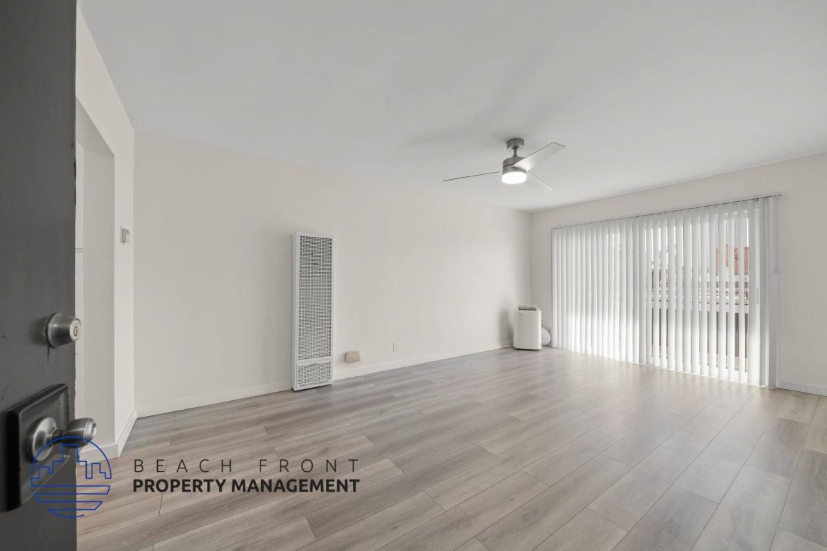 Apartment for rent at Le Roi, 254 S Normandie Ave, Los Angeles, CA 90004